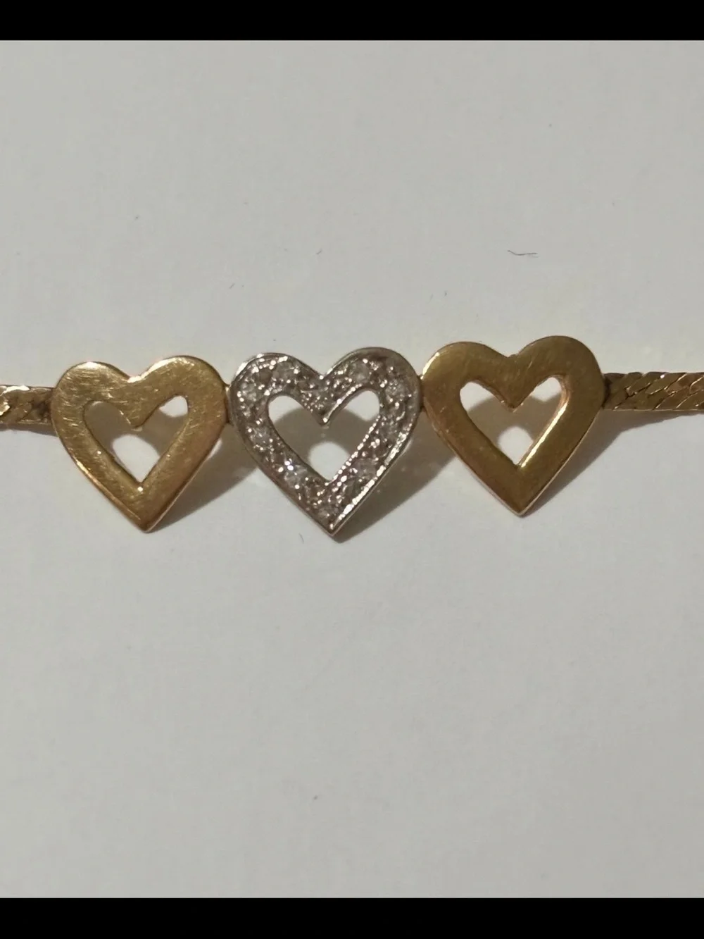 14k Gold Three Heart with diamond Center Bracelet